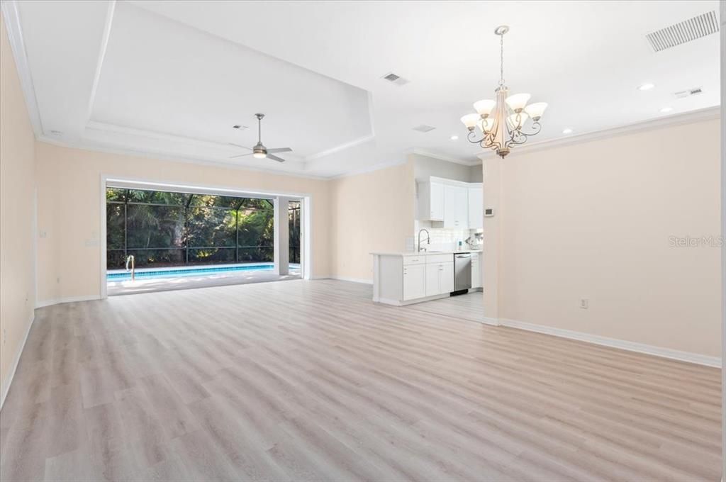 For Sale: $599,000 (3 beds, 2 baths, 2007 Square Feet)