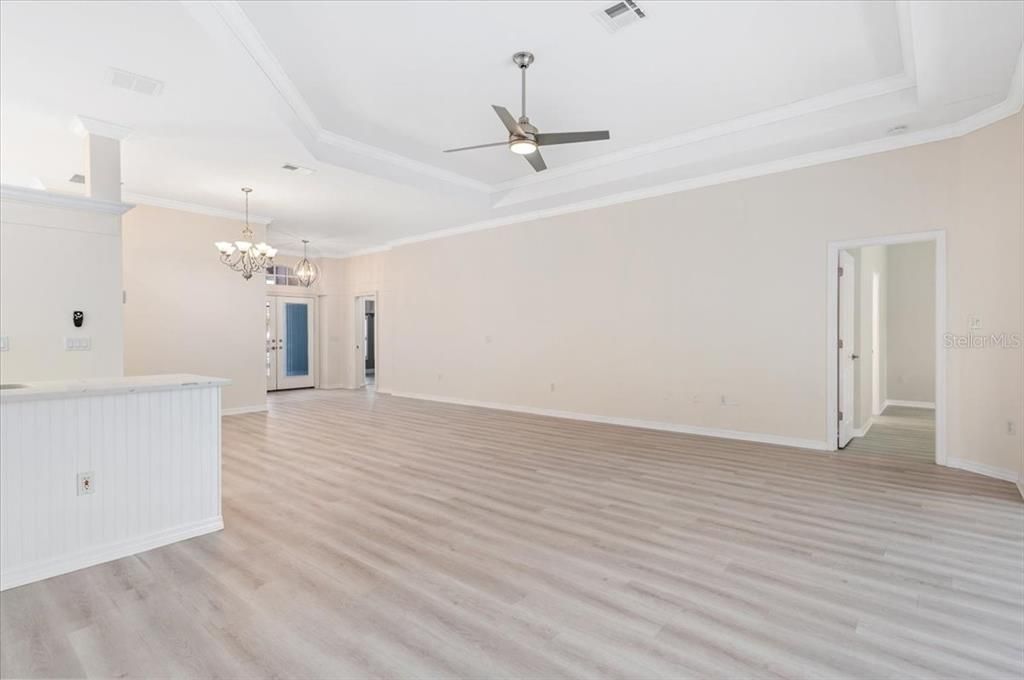 For Sale: $599,000 (3 beds, 2 baths, 2007 Square Feet)