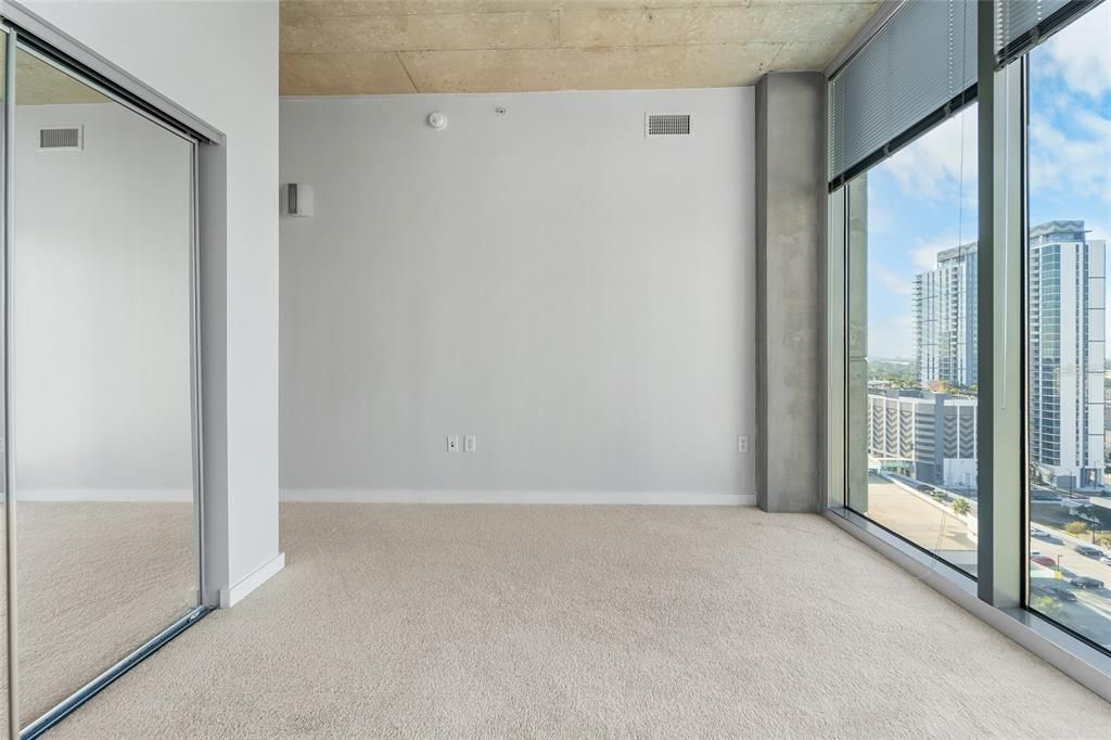 Active With Contract: $599,750 (2 beds, 2 baths, 1157 Square Feet)