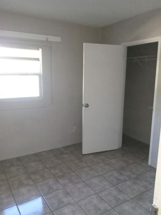 For Rent: $1,595 (3 beds, 1 baths, 900 Square Feet)
