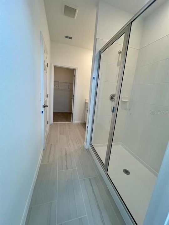 For Rent: $2,300 (3 beds, 2 baths, 1784 Square Feet)