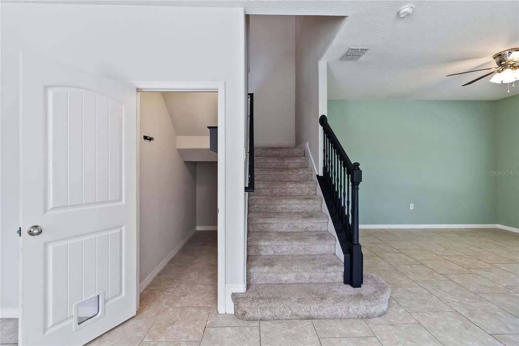 出租: $1,795 (4 贝兹, 2 浴室, 2085 平方英尺)