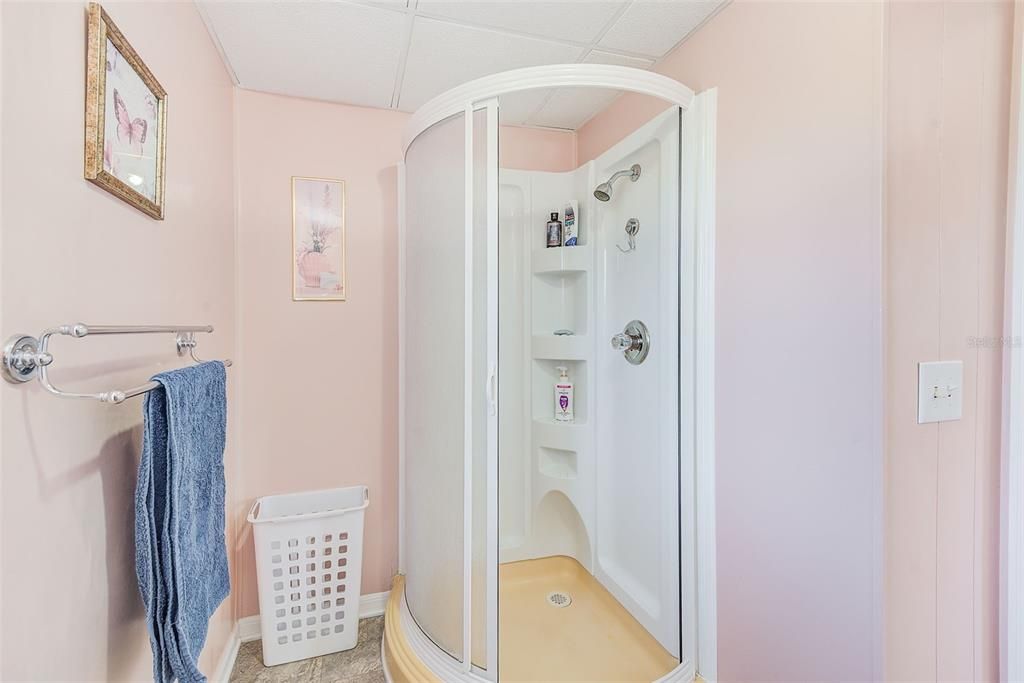 For Sale: $194,500 (3 beds, 2 baths, 1440 Square Feet)