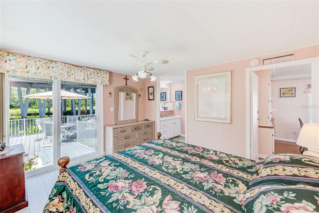 For Sale: $194,500 (3 beds, 2 baths, 1440 Square Feet)