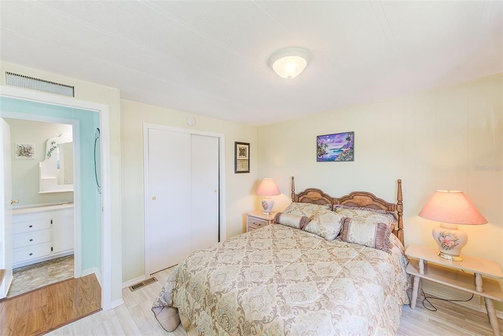 For Sale: $194,500 (3 beds, 2 baths, 1440 Square Feet)