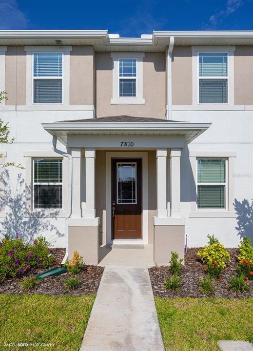 For Rent: $2,600 (3 beds, 2 baths, 1627 Square Feet)