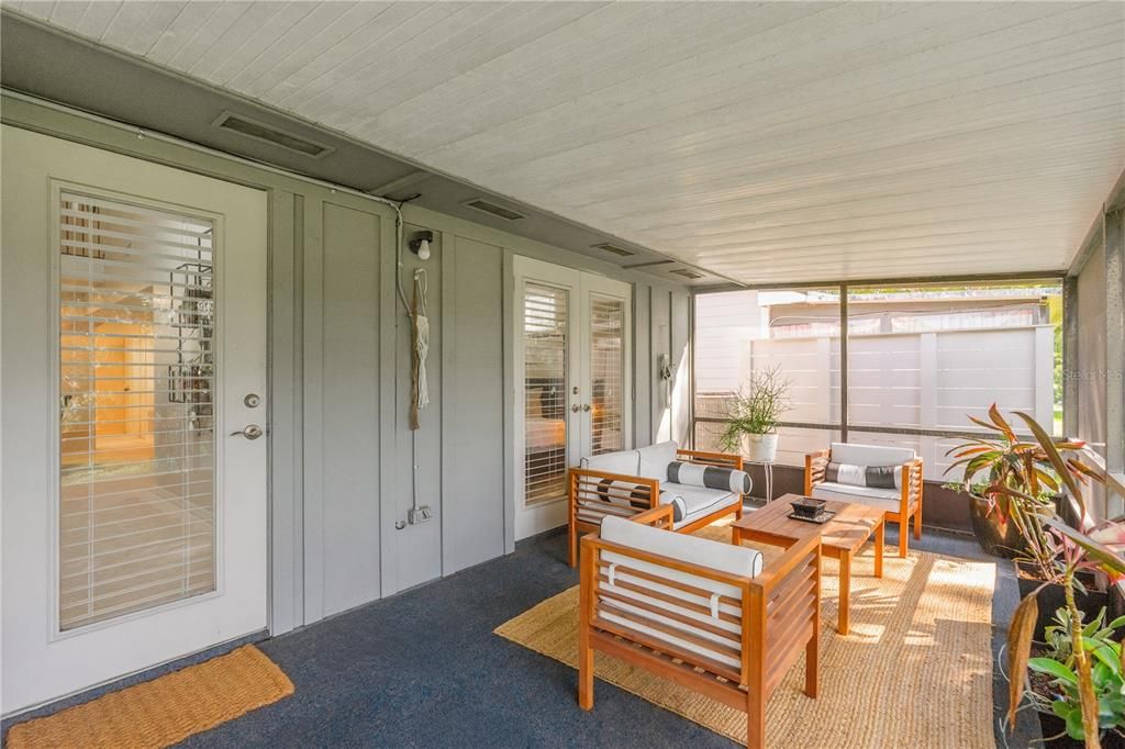 На продажу: $240,000 (3 спален, 2 ванн, 1668 Квадратных фут)