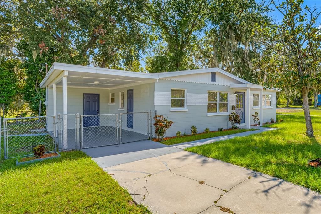 For Sale: $254,500 (3 beds, 1 baths, 1044 Square Feet)