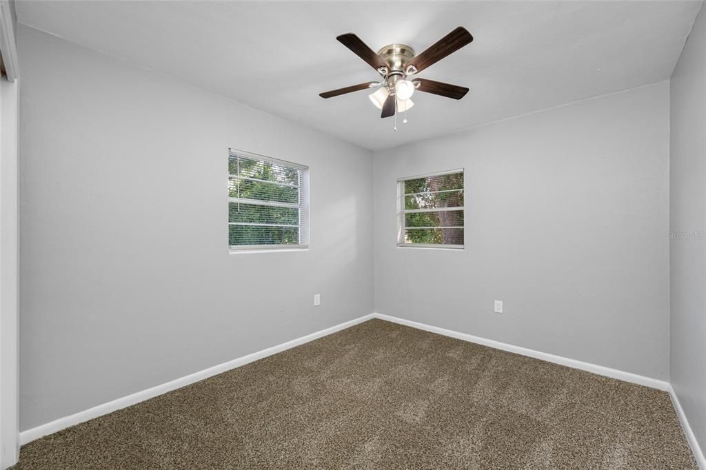 For Sale: $254,500 (3 beds, 1 baths, 1044 Square Feet)