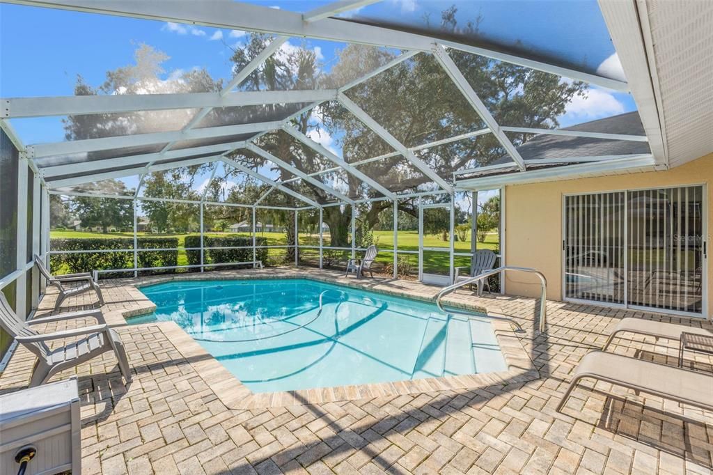 En Venta: $339,900 (3 camas, 2 baños, 1754 Pies cuadrados)