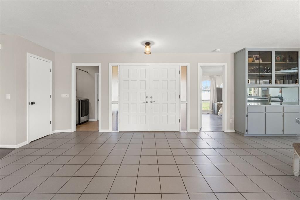 En Venta: $339,900 (3 camas, 2 baños, 1754 Pies cuadrados)