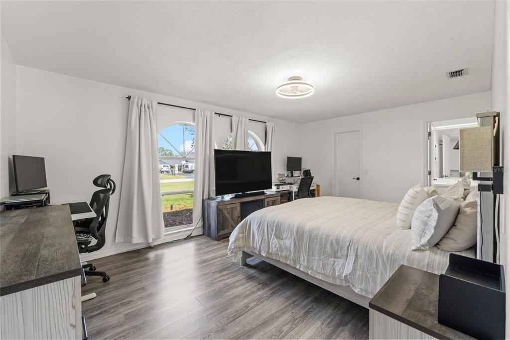 En Venta: $339,900 (3 camas, 2 baños, 1754 Pies cuadrados)