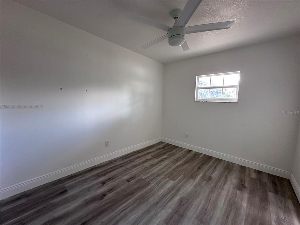 For Sale: $500,000 (3 beds, 1 baths, 1502 Square Feet)
