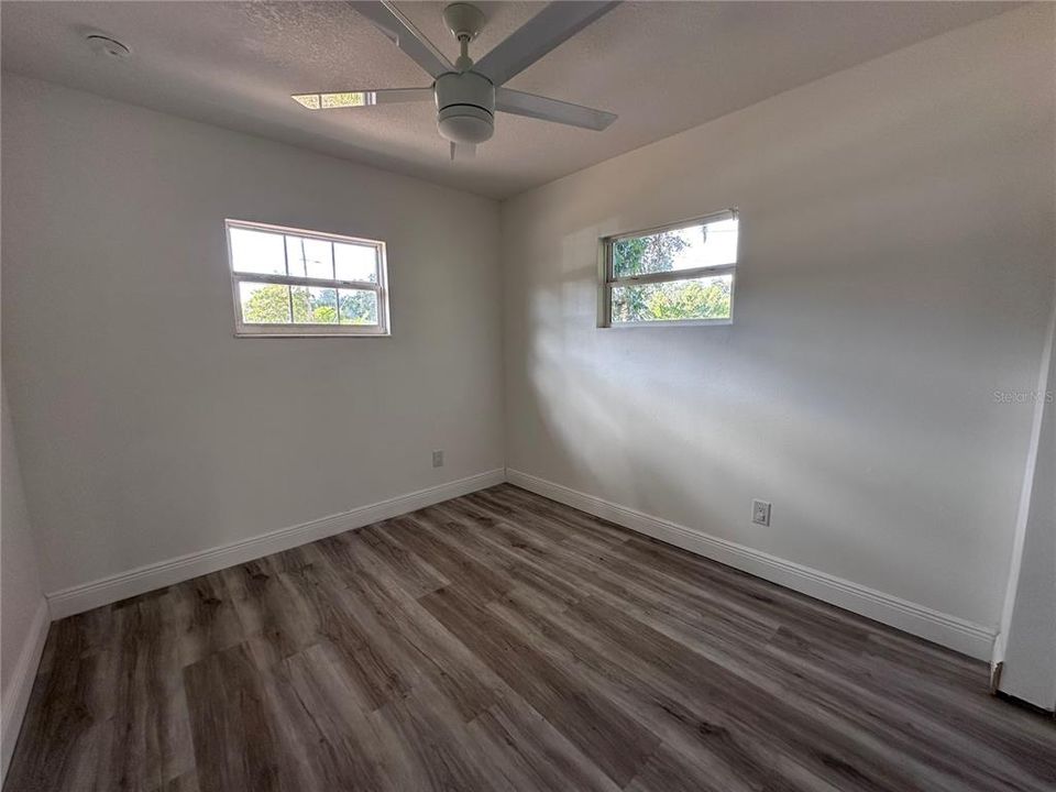 For Sale: $500,000 (3 beds, 1 baths, 1502 Square Feet)