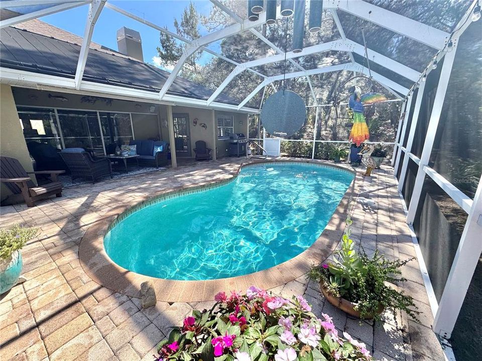 Activo con contrato: $674,900 (3 camas, 2 baños, 2082 Pies cuadrados)