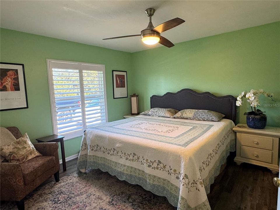 Activo con contrato: $674,900 (3 camas, 2 baños, 2082 Pies cuadrados)