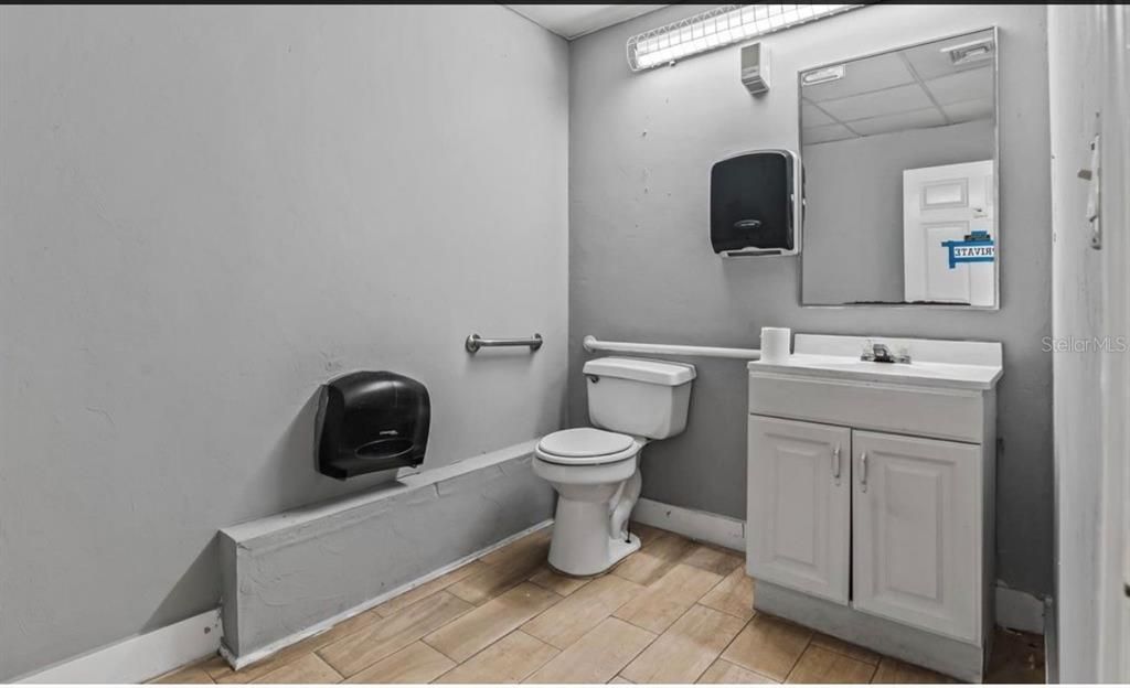 待售: $924,900 (0 贝兹, 0 浴室, 32556 平方英尺)