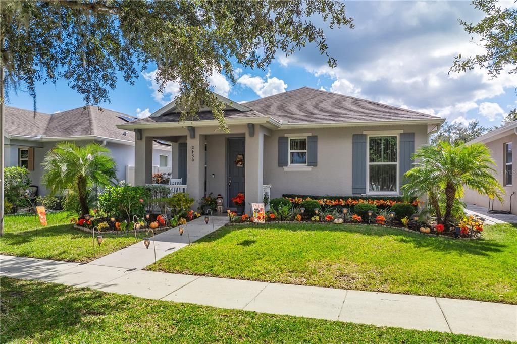 合同活跃: $299,900 (3 贝兹, 2 浴室, 1542 平方英尺)