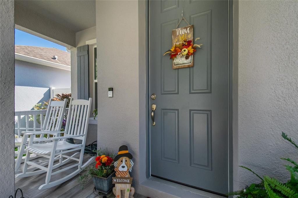 合同活跃: $299,900 (3 贝兹, 2 浴室, 1542 平方英尺)