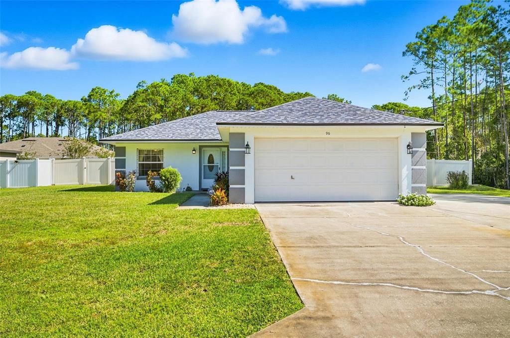 For Rent: $2,000 (3 beds, 2 baths, 1143 Square Feet)