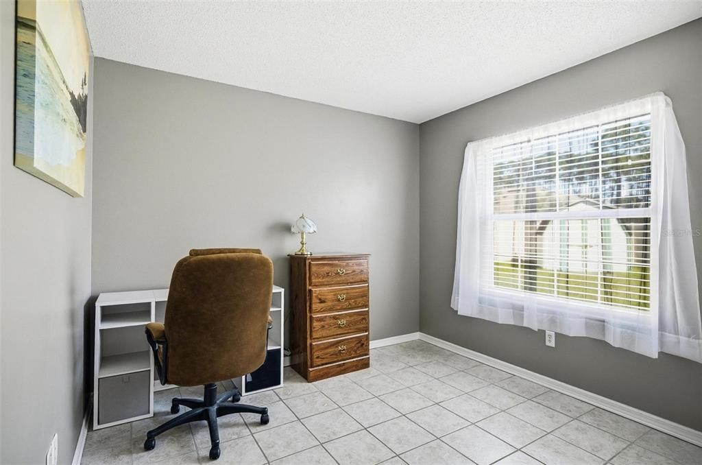 For Rent: $2,000 (3 beds, 2 baths, 1143 Square Feet)