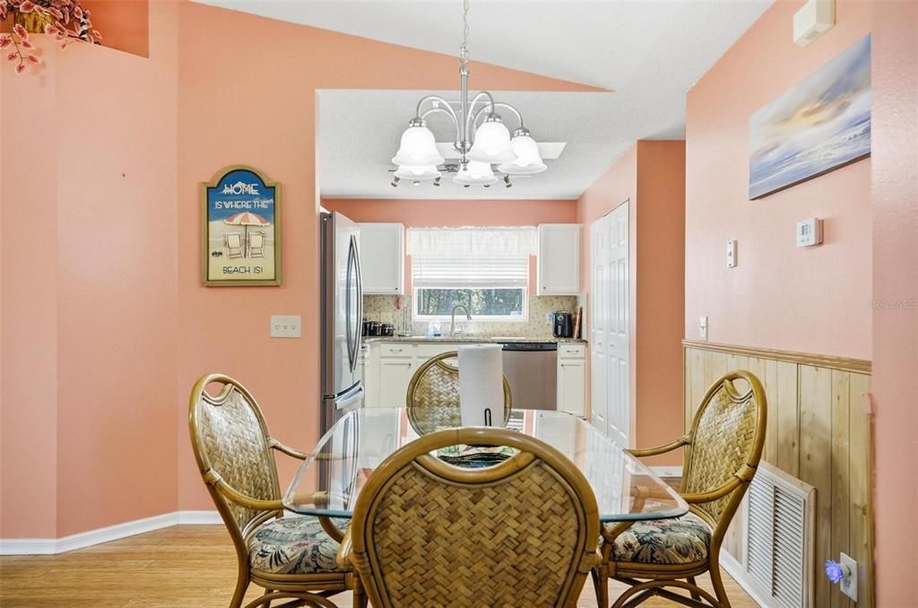 For Rent: $2,000 (3 beds, 2 baths, 1143 Square Feet)