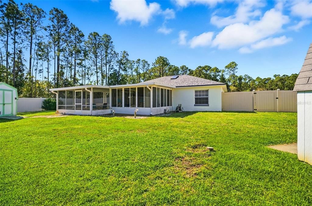 For Rent: $2,000 (3 beds, 2 baths, 1143 Square Feet)