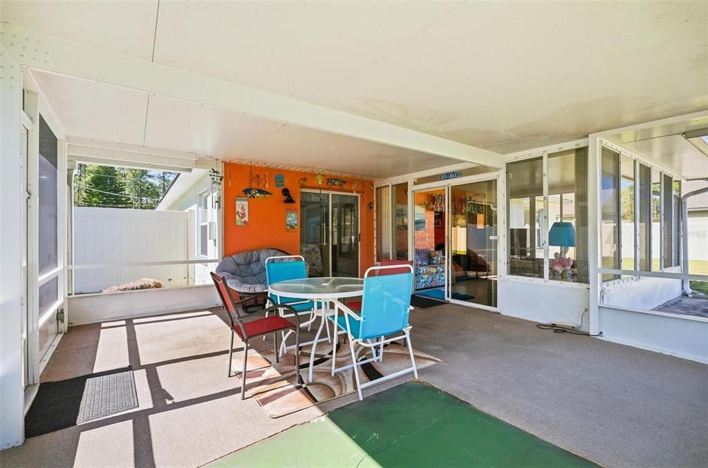 For Rent: $2,000 (3 beds, 2 baths, 1143 Square Feet)