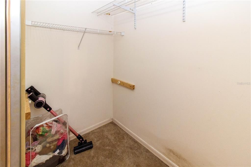 For Sale: $315,000 (3 beds, 2 baths, 1548 Square Feet)