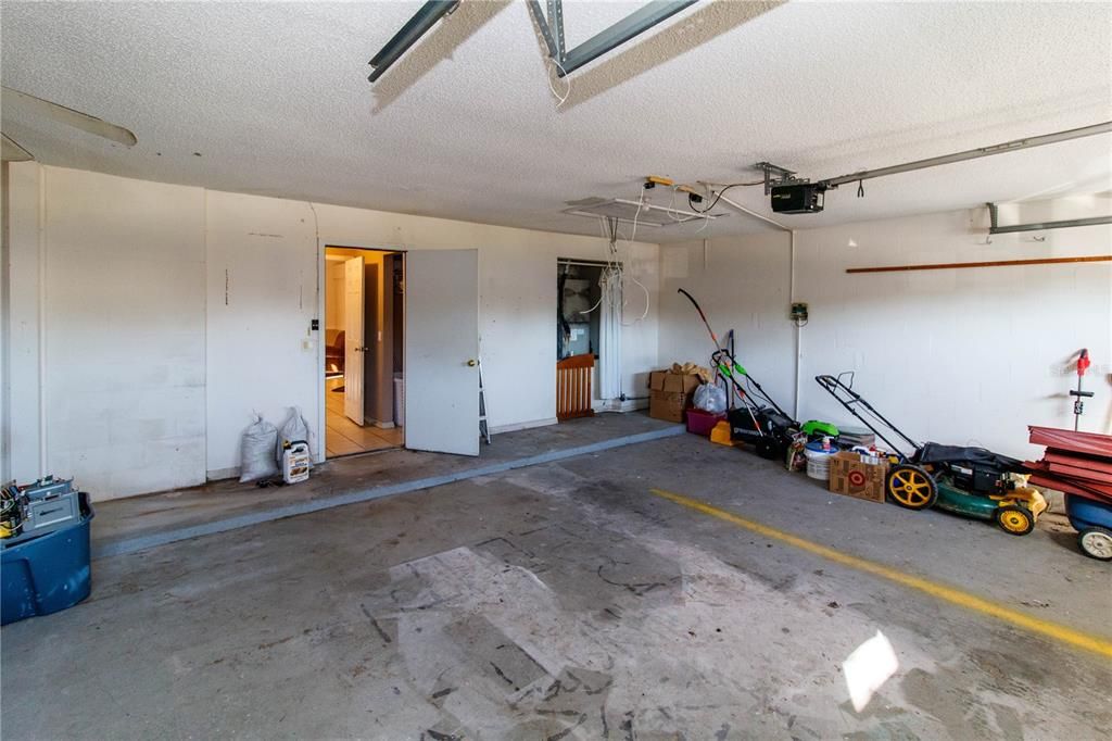 For Sale: $315,000 (3 beds, 2 baths, 1548 Square Feet)