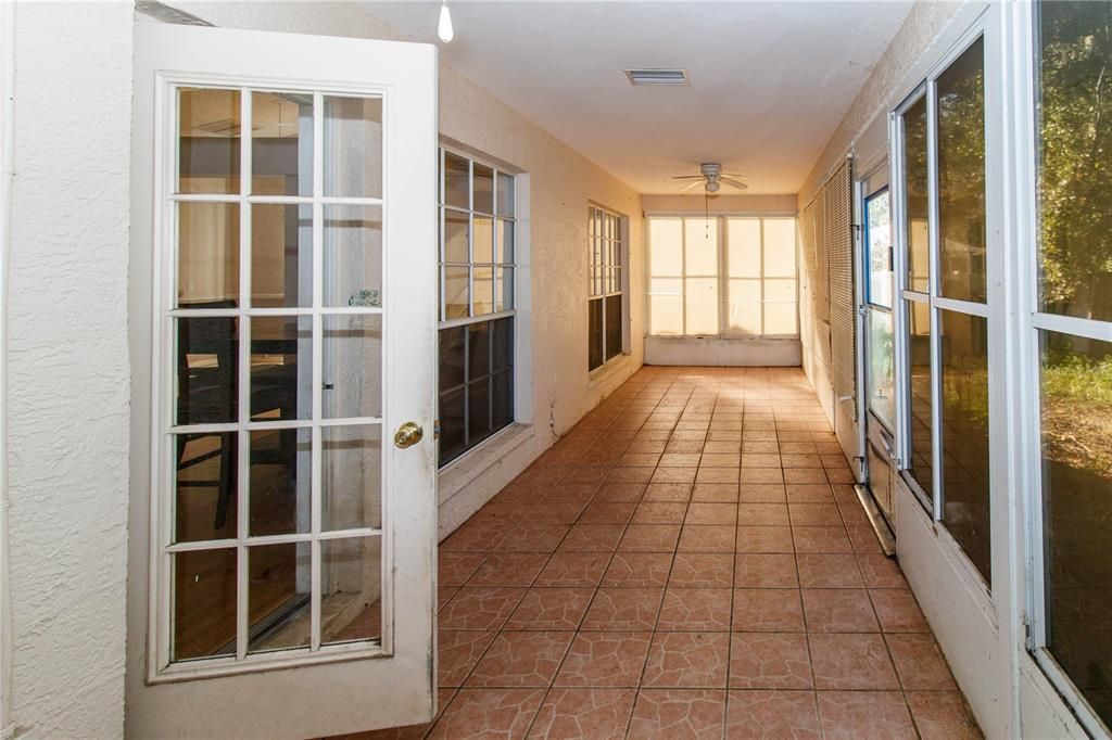 For Sale: $315,000 (3 beds, 2 baths, 1548 Square Feet)