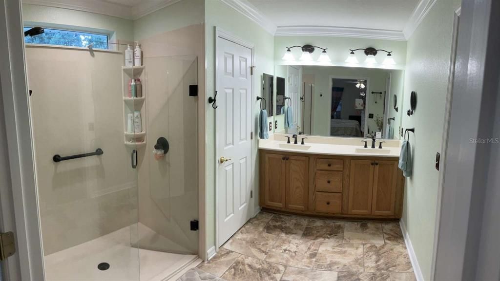 Activo con contrato: $299,500 (2 camas, 2 baños, 1488 Pies cuadrados)