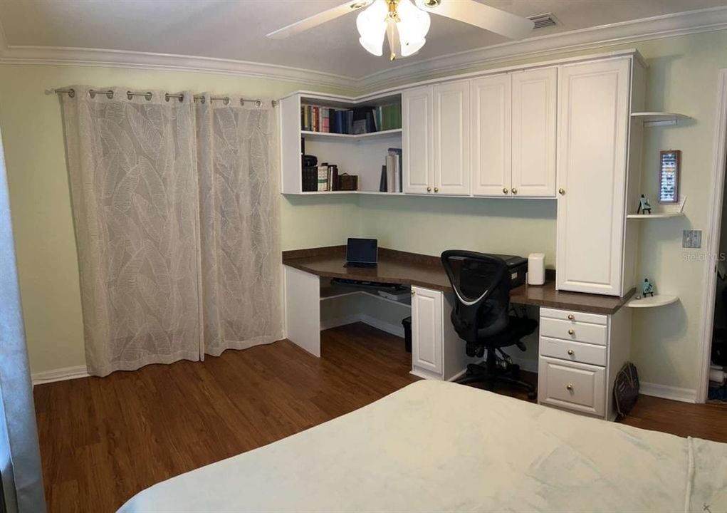 Activo con contrato: $299,500 (2 camas, 2 baños, 1488 Pies cuadrados)