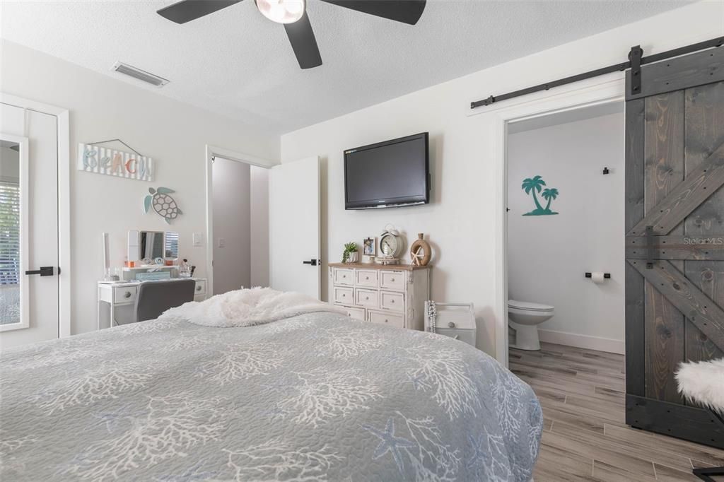 For Sale: $549,000 (3 beds, 3 baths, 2007 Square Feet)