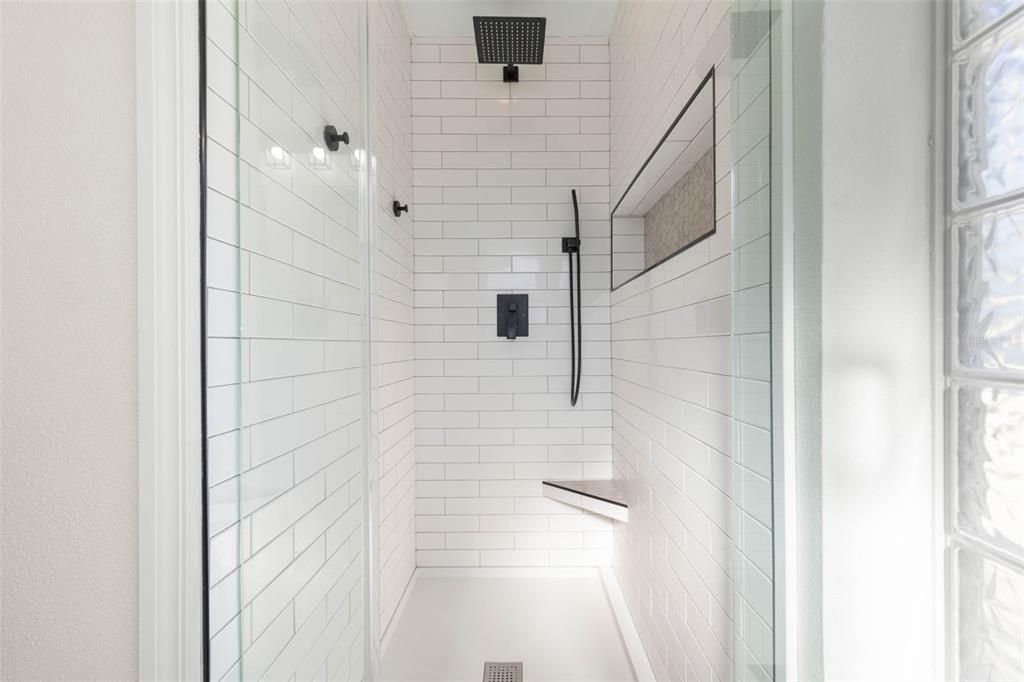 For Sale: $549,000 (3 beds, 3 baths, 2007 Square Feet)