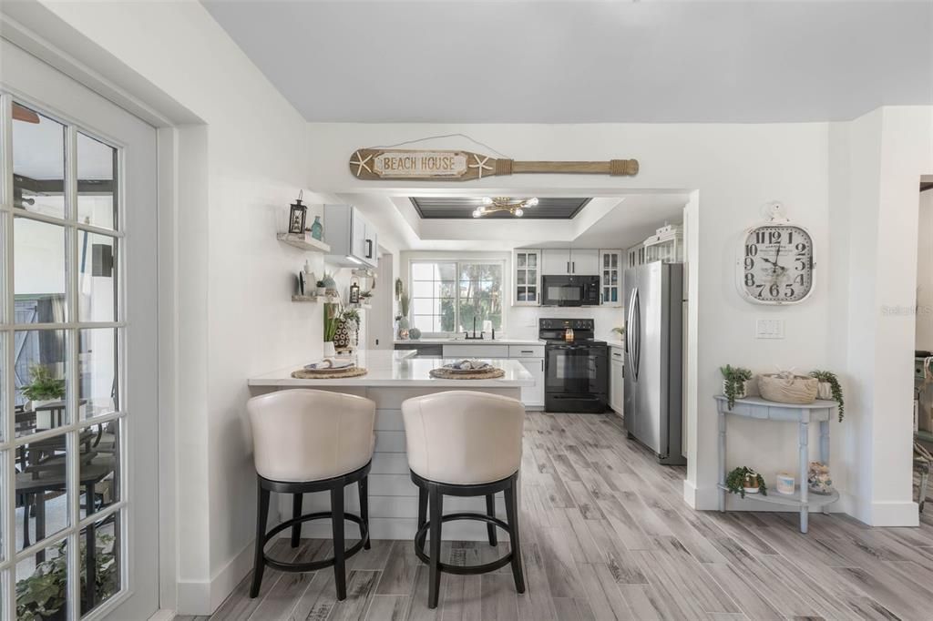 For Sale: $549,000 (3 beds, 3 baths, 2007 Square Feet)