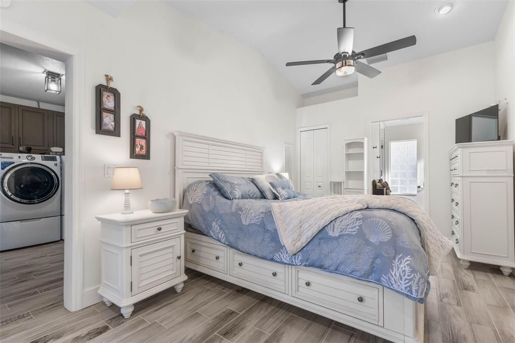 For Sale: $549,000 (3 beds, 3 baths, 2007 Square Feet)