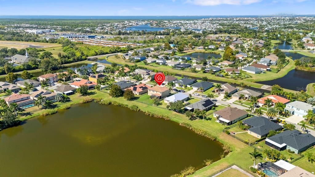 For Sale: $579,900 (5 beds, 3 baths, 3260 Square Feet)