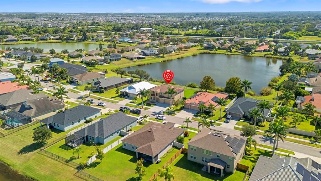 For Sale: $579,900 (5 beds, 3 baths, 3260 Square Feet)