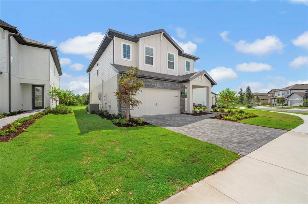Active With Contract: $491,900 (4 beds, 2 baths, 2051 Square Feet)