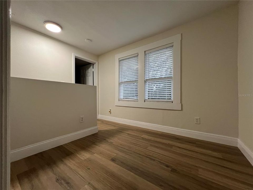 For Sale: $450,000 (3 beds, 2 baths, 1987 Square Feet)