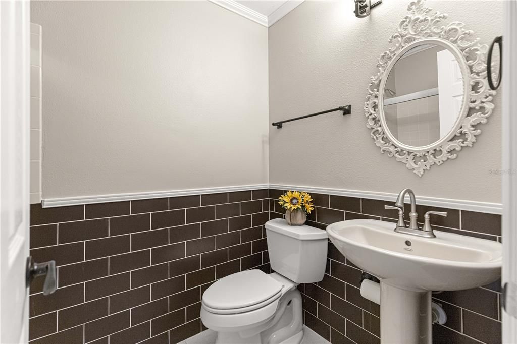 For Sale: $150,000 (2 beds, 2 baths, 1644 Square Feet)