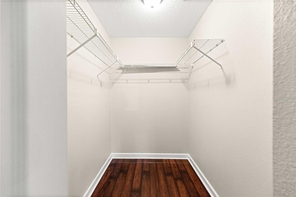 For Sale: $150,000 (2 beds, 2 baths, 1644 Square Feet)