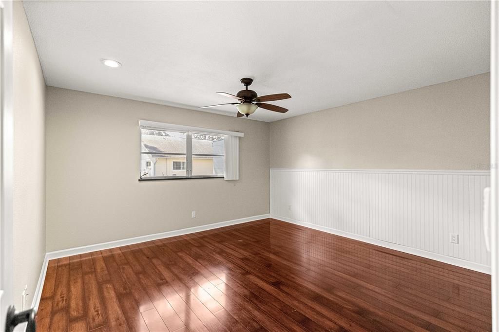 For Sale: $150,000 (2 beds, 2 baths, 1644 Square Feet)