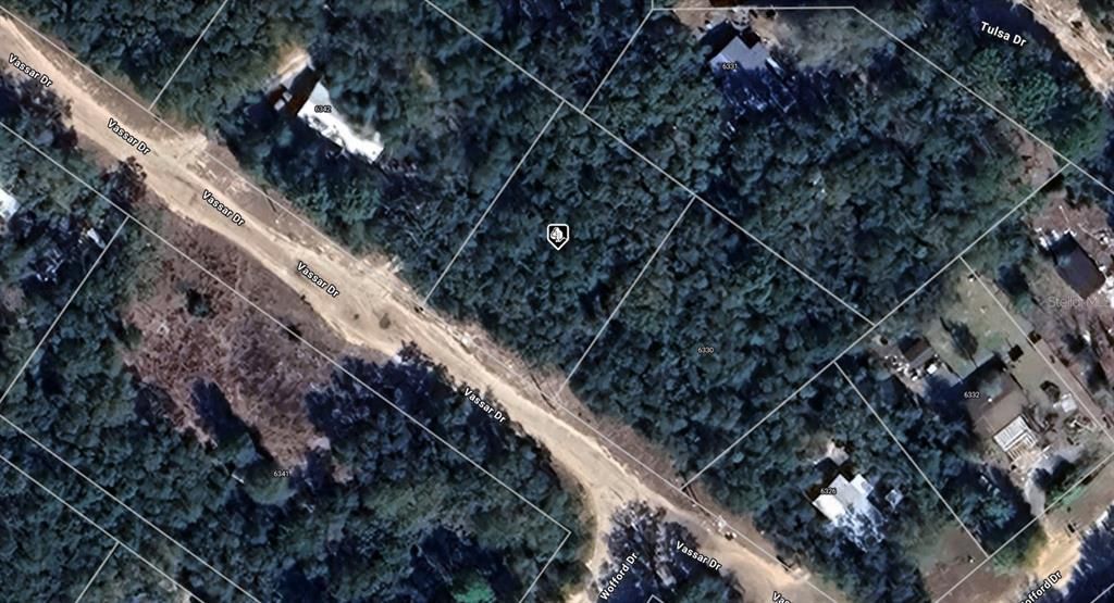 На продажу: $8,000 (0.34 acres)