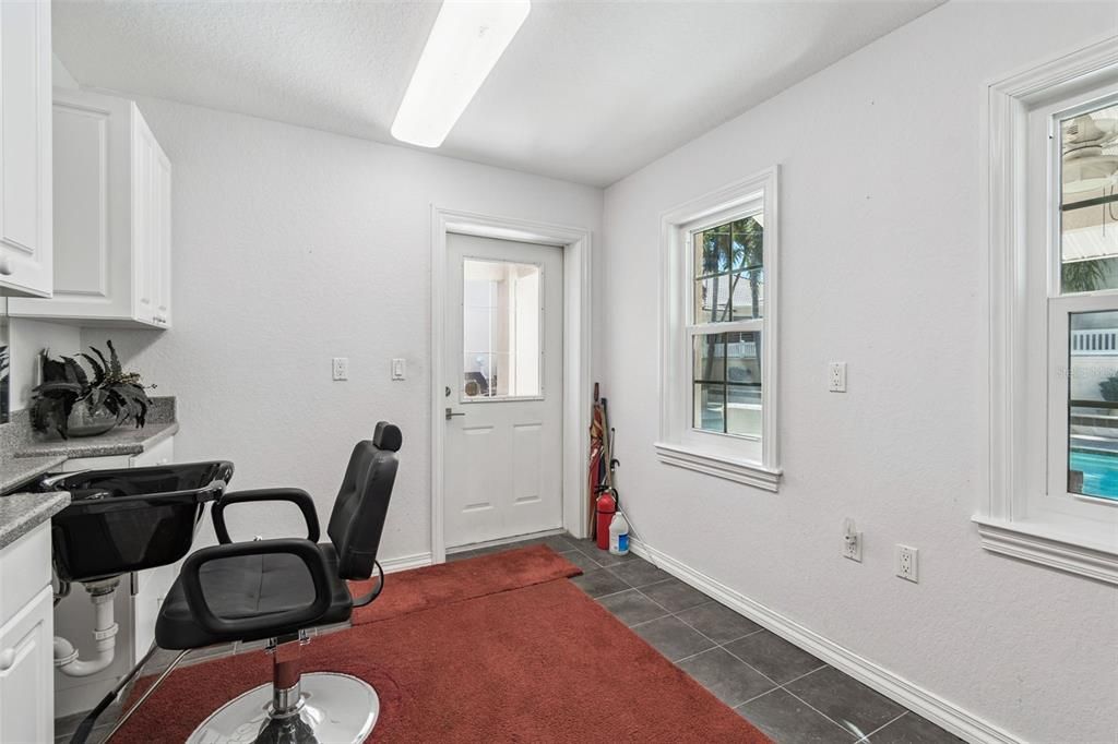 En Venta: $2,299,000 (3 camas, 3 baños, 4950 Pies cuadrados)