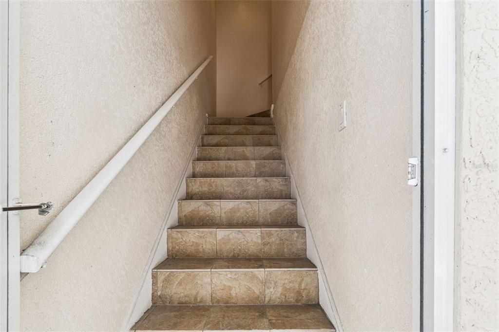 En Venta: $2,299,000 (3 camas, 3 baños, 4950 Pies cuadrados)