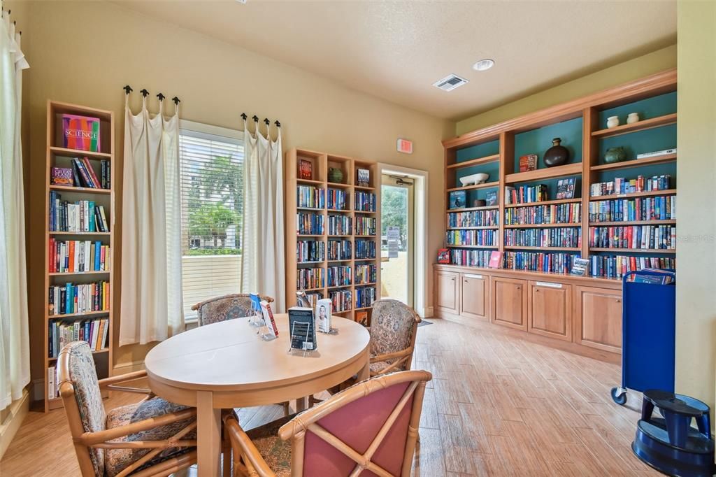 En Venta: $2,299,000 (3 camas, 3 baños, 4950 Pies cuadrados)