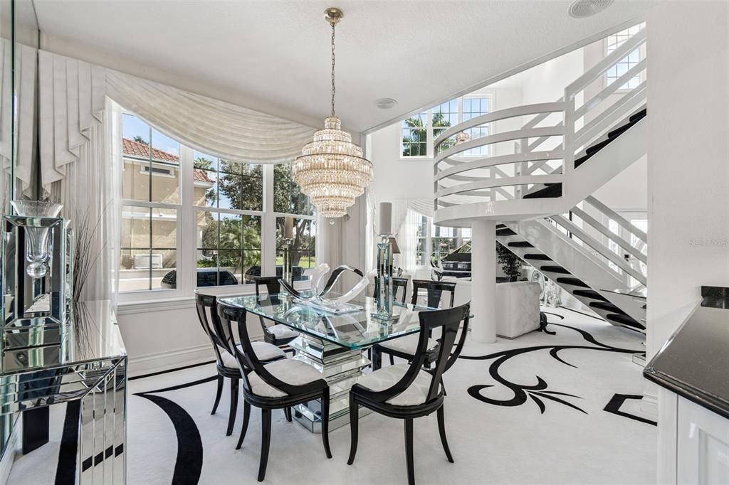 En Venta: $2,299,000 (3 camas, 3 baños, 4950 Pies cuadrados)