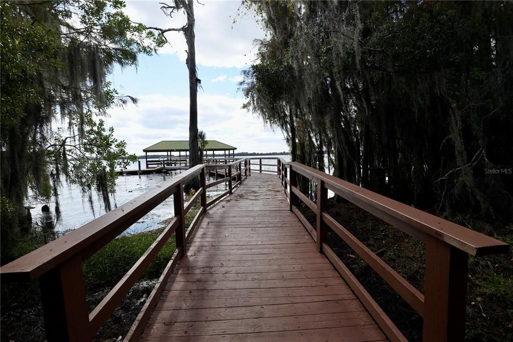 For Rent: $2,300 (3 beds, 2 baths, 1440 Square Feet)